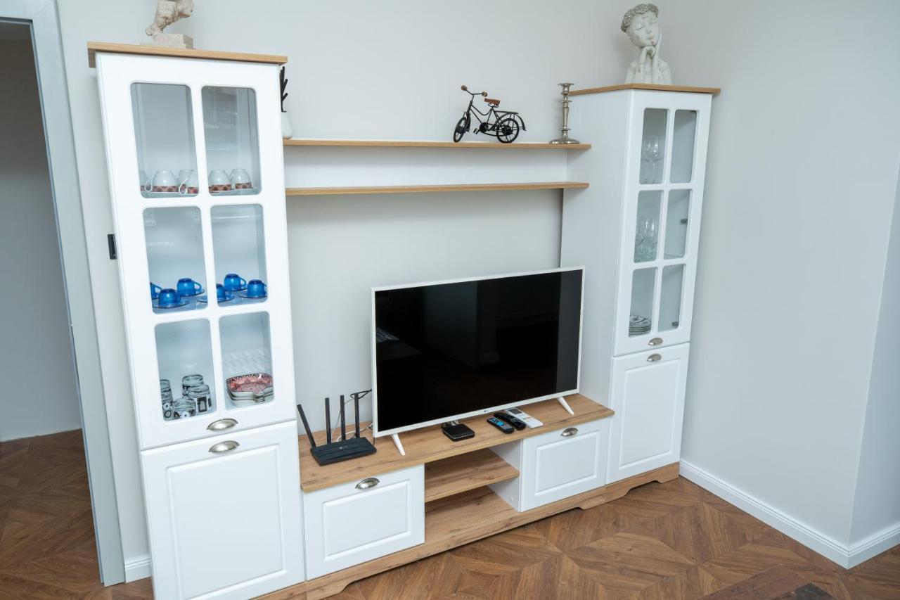 Tsarevets Panorama Apartment Велико Търново Екстериор снимка