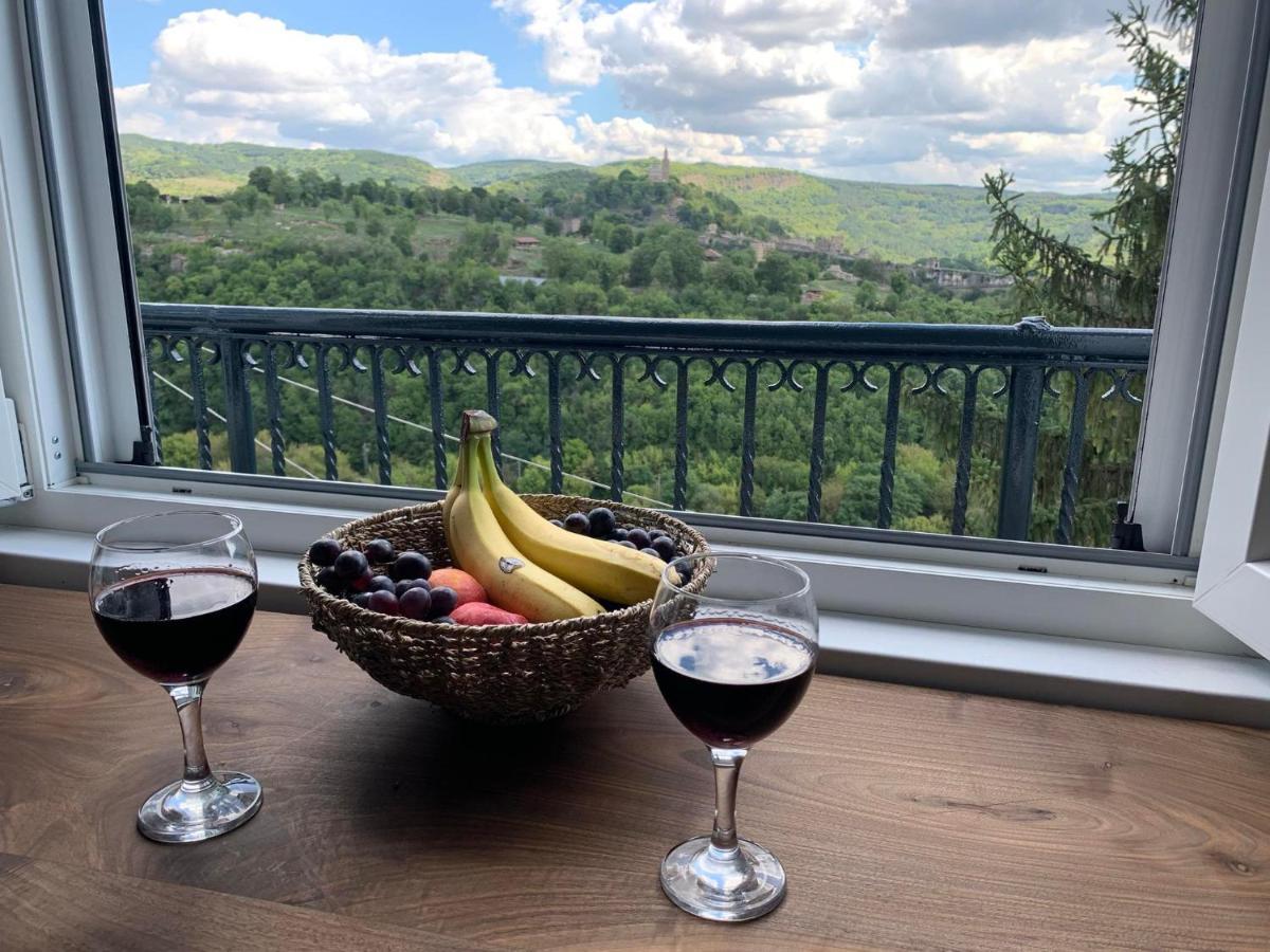 Tsarevets Panorama Apartment Велико Търново Екстериор снимка