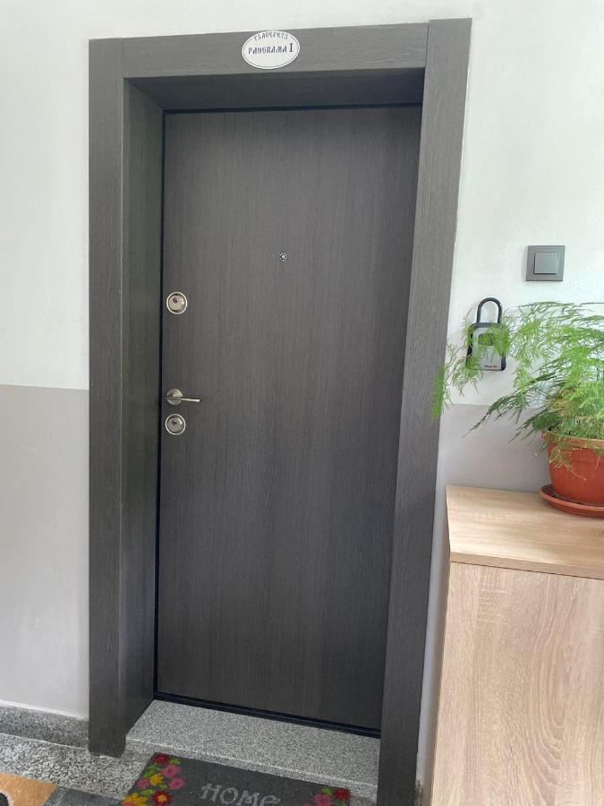 Tsarevets Panorama Apartment Велико Търново Екстериор снимка